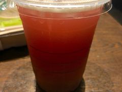 冰摇桃桃柠香茶-星巴克臻选(南京金茂览秀城店)