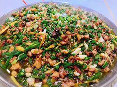 尖椒麻麻兔-关二兔江湖菜馆(峰景里店)
