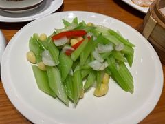 西芹百合-頂好酒家·经典粤菜(海信广场店)