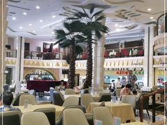 -碧中海汤泉汗蒸酒店