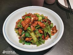 -鸽子侯·家宴·平价海鲜(市图书馆店)