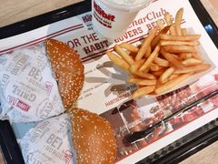 -The Habit Burger Grill 哈比特汉堡(复兴soho店)