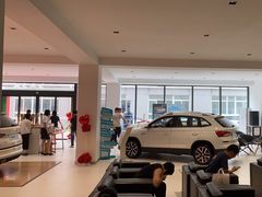 -昆山享达上汽大众斯柯达4S店(昆山店)