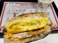 鸡排厚蛋烧双层帕尼尼-肯德基(建华店)