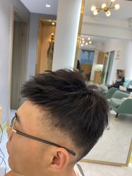-发饰美男士增发补发假发定制店
