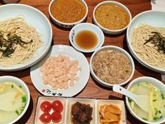 -裕兴记•蟹黄面馆(人民广场店)