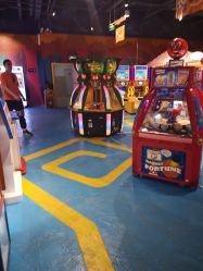 -探奇游乐园(烟台大悦城店)