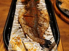 -老东镇啤酒屋海鲜加工·蒸汽海鲜·海鲜烧烤(台东店)