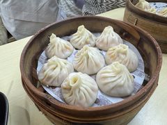 -莱莱小笼·乔艾