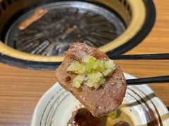 -炼火烤肉店