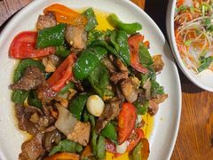 -龙大哥辣子鸡(亚太中心店)