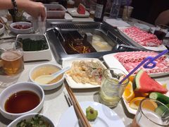 -海底捞火锅鲜切牛肉主题店(长寿路店)