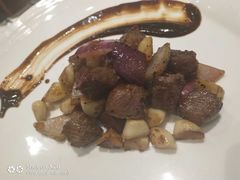 -雅玛花式铁板烧(国宏宾馆店)