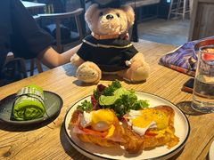 -Common Table · Brunch & Coffee