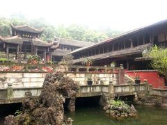 -灵秀温泉