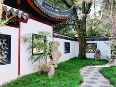 -汇龙潭