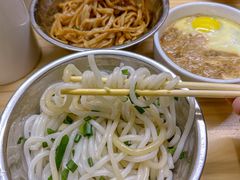 -广达眼镜炖罐(广达店)
