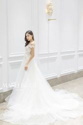 -MANLI BRIDAL婚纱