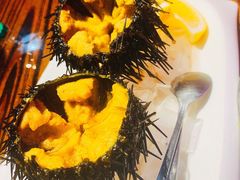 黄金海胆-蚝堡海鲜·威海菜·海肠捞饭·烧烤·亚洲吃蚝公司(幸福门店)