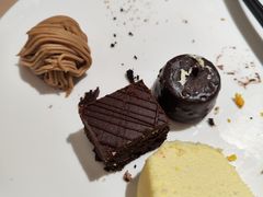 -晶丽香榭自助餐(南京大饭店)