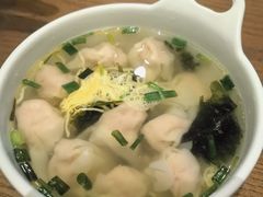 春家小馄饨-春家·非遗手工小吃(徐汇万科广场店)