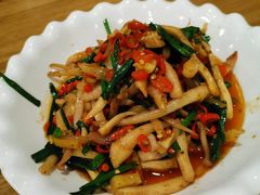 -湘缘道客•湘缘饭店·25年湘菜馆(古墩路店)