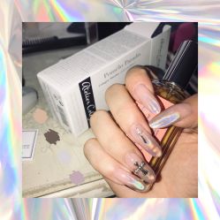 -一笔绣狂草美甲坊