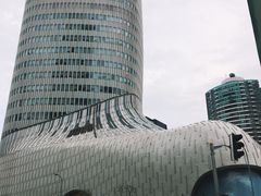 -上海尚嘉中心