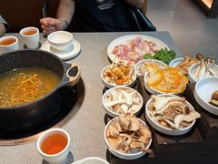 -菌自在·云南野生菌火锅(长安万达店)