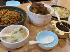 -宏状元现熬粥·京味菜(黄寺大街店)