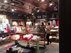 -Hollister Co(杭州万象城店)