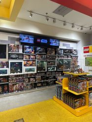 -乐高品牌旗舰店(人民广场店)