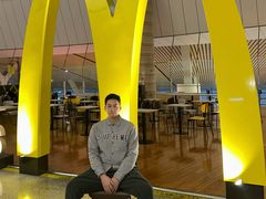 -麦当劳(鄂尔多斯机场店)