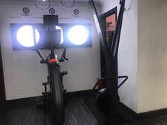 -简·无界健身工作室·运动康复·体态(石厦店)