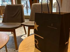 -星巴克臻选(济南恒隆店)
