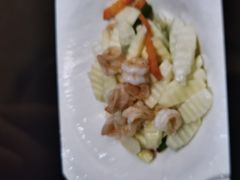 -海派美食·家宴海鲜青岛菜·石锅鲽鱼头(东方城店)