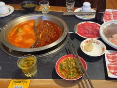 -沸炉重庆老火锅(军事博物馆店)
