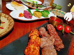 格鲁吉亚烤串拼盘-格鲁·秀色Georgia’s Feast