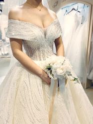 点击看大图 -乔伊婚纱