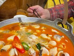 -老滇山寨•云南特色菜•地方菜•民族风情歌舞表演(金碧店)