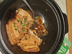 -绿草地·湘菜(酃湖师院店)