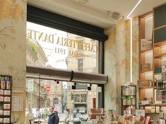 -文艺复兴百货(米兰大教堂广场店)