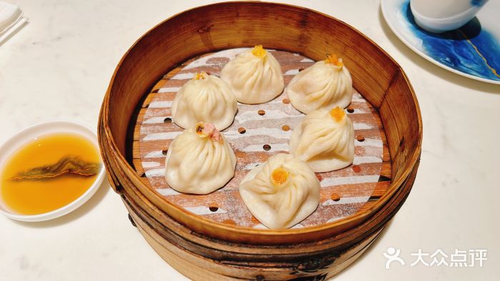 绿波廊(豫园店)蟹粉小笼包图片