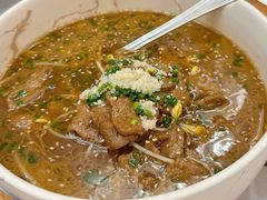 水煮牛肉-银都上海菜馆(粤海东路店)