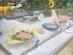 -川骄海鲜自助(王府井奥莱UP TOWN店原世界之花店)