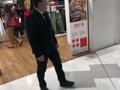 -优衣库(上海虹口龙之梦店)