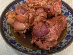 酱骨棒-东北哈尔滨酱骨头馆房掌柜铁锅炖