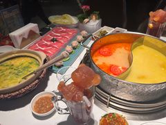 -领鲜天下·焗海鲜·花胶鸡(天目里店)