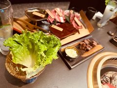 -铭牛烧肉·和牛海鲜自助(高新月牙湖店)