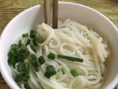 拌粉干-江南红鱼汤(洋中花园店)